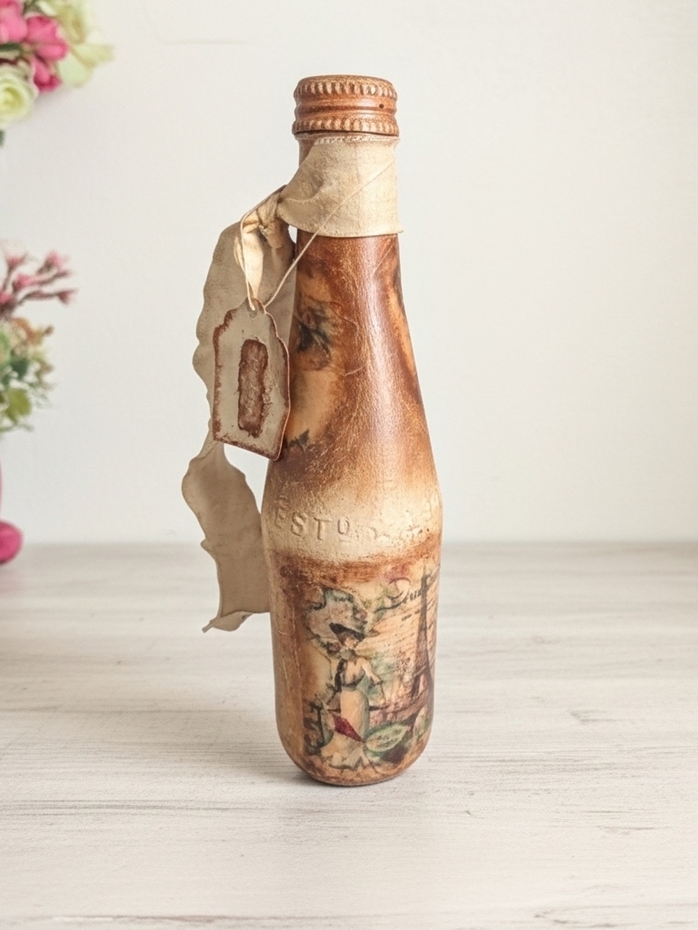 Vintage-Style Decorative Bottle in Brown and Cream
